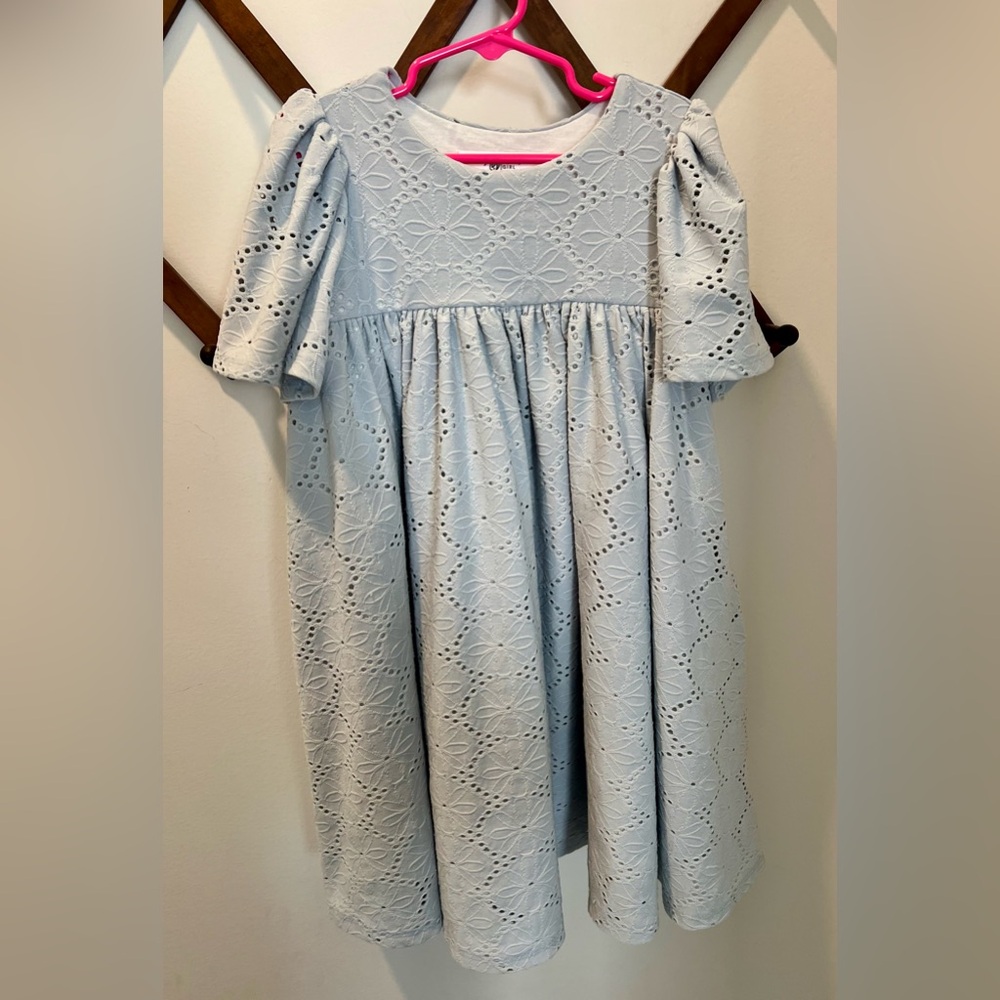 Remie Girl Dress light blue eyelet girls size 6